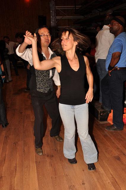 min 2012 04 01 station danse 525
